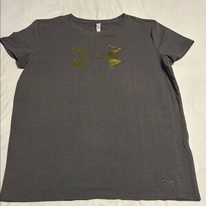 Under Armour Heat Gear Charcoal Tee with Metallic Gold Emblem
